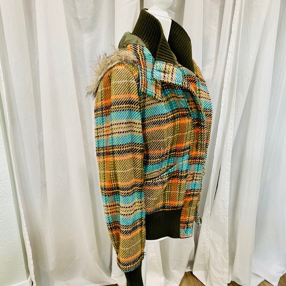 Fall jacket - Picture 2 of 4